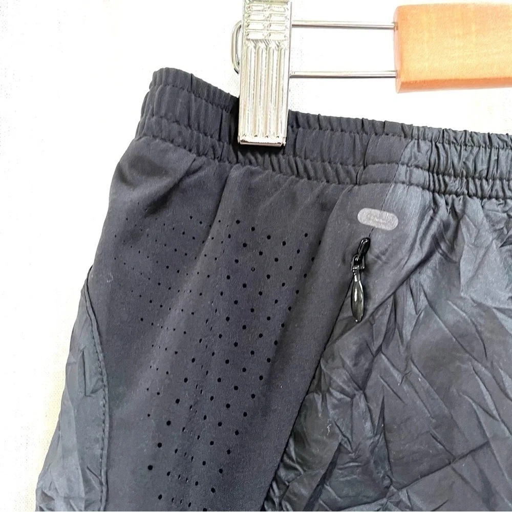 RARE! NIKE Tech Pack Woven Crinkle Shorts Lined in Black size large